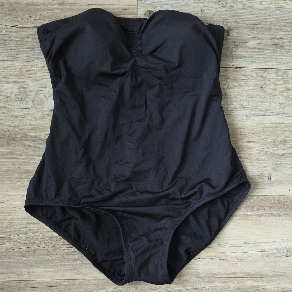 Black Strapless Swimsuit